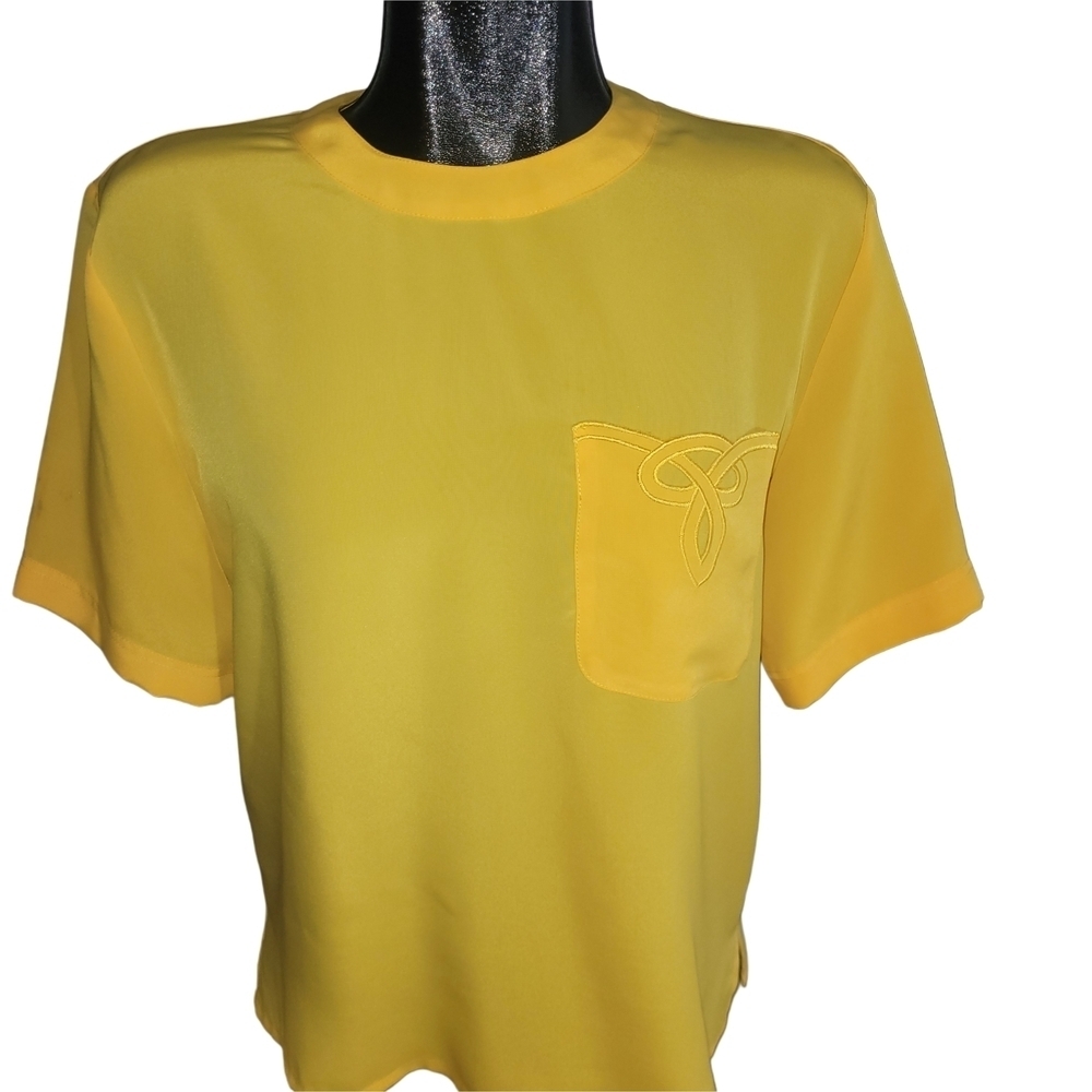 Vintage 90's Yellow Short Sleeve Top with Pocket Size 8